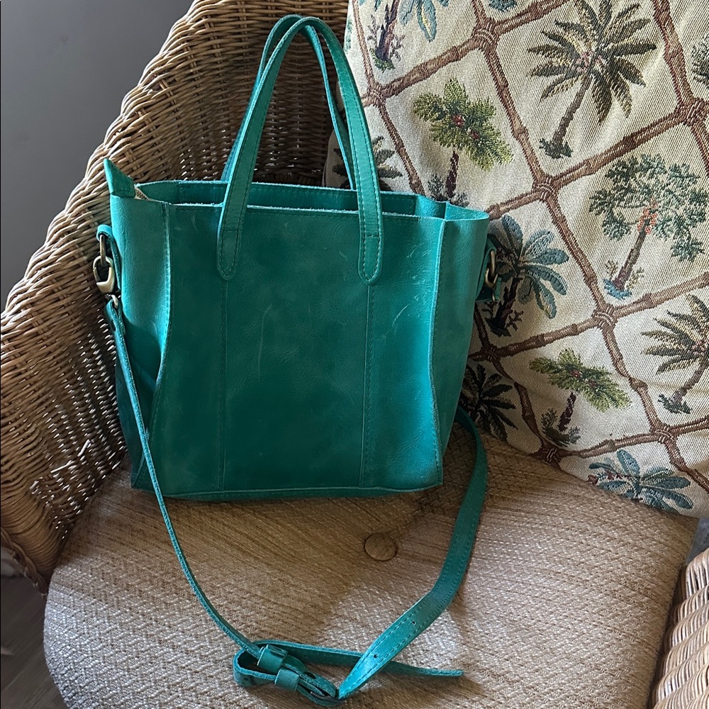 Portland Leather Tote Bag in “Reef” hard to find color! - Picture 3 of 5